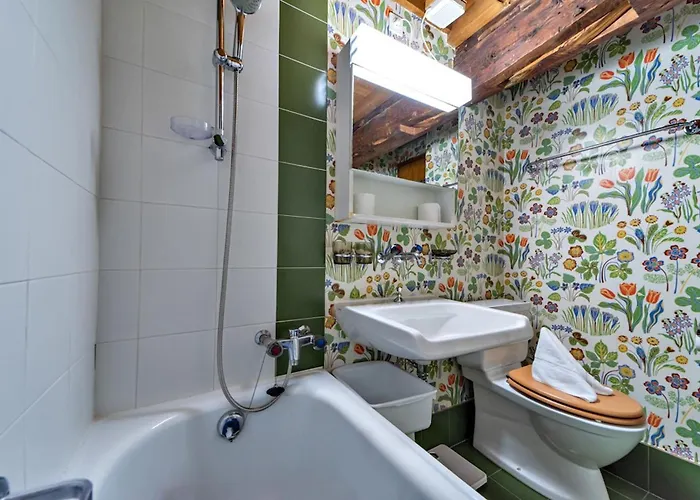 Chesa La Cuntainta - * Sils im Engadin