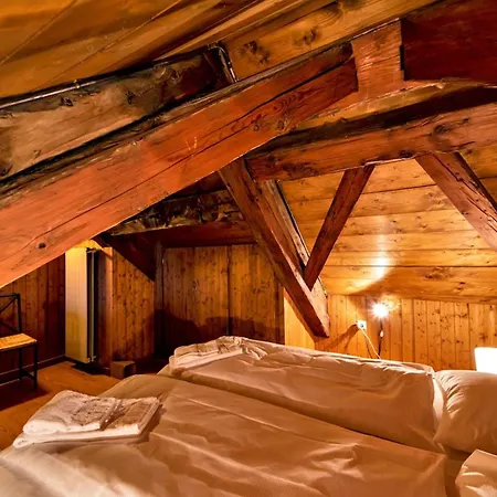 Chesa La Cuntainta - Appartement *